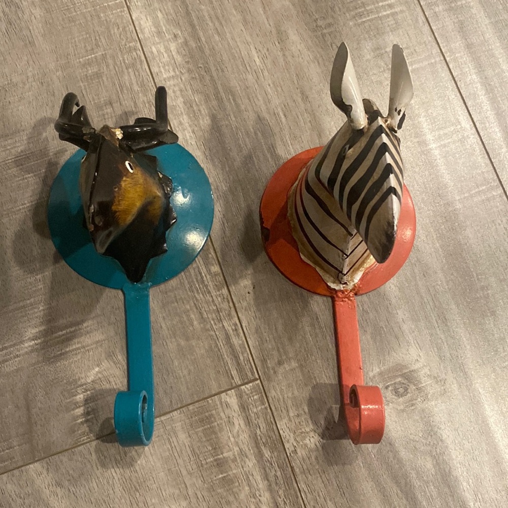Animal hook Safari hanger from Anthropologie